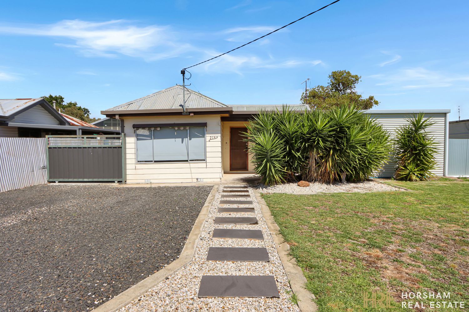 21A Bradshaw Street, Horsham