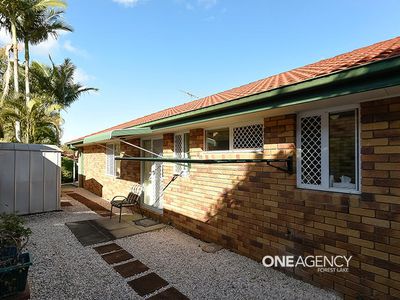 53 Jindabyne Cct, Forest Lake
