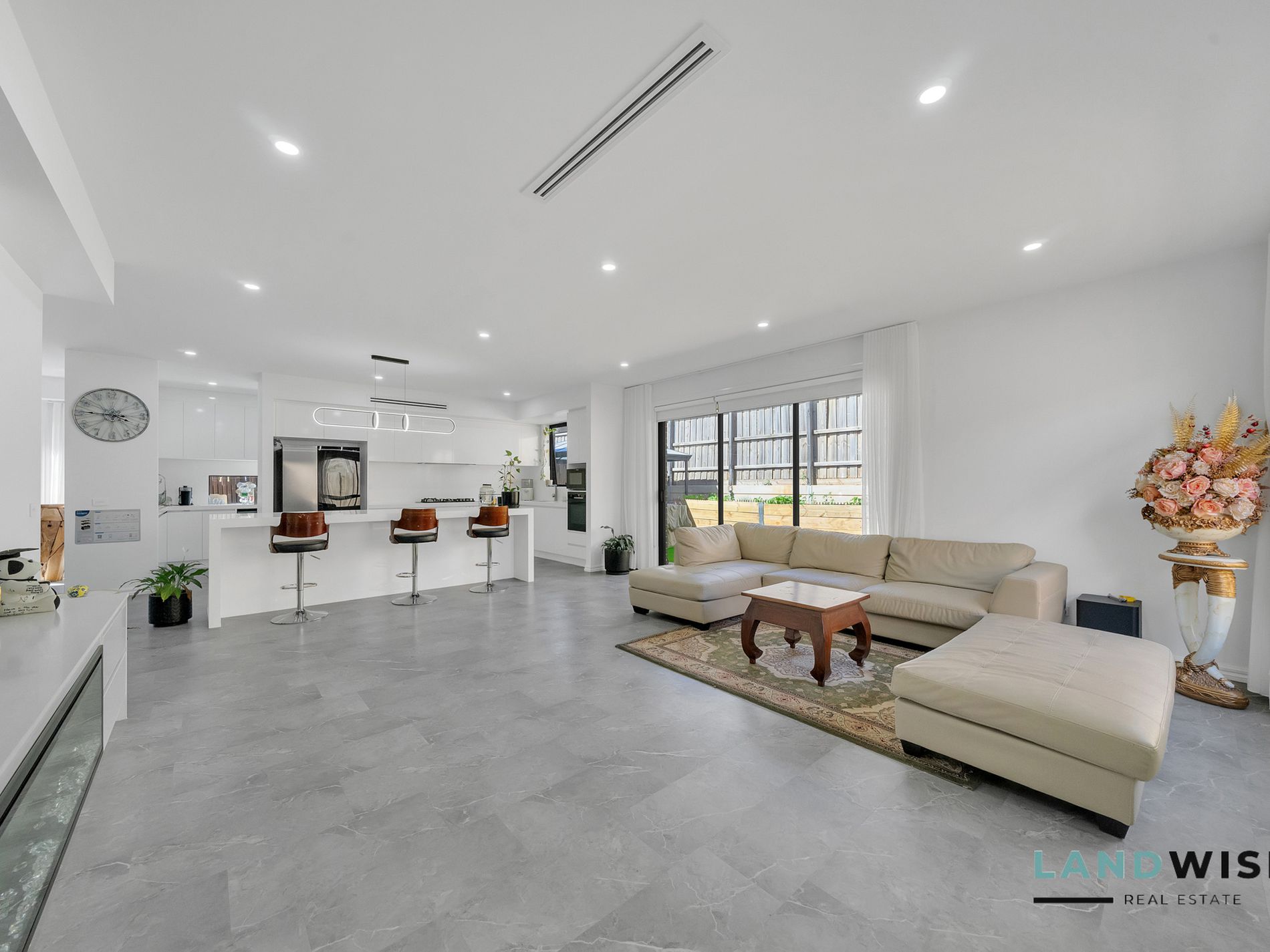 250 Stonehill Drive, Maddingley