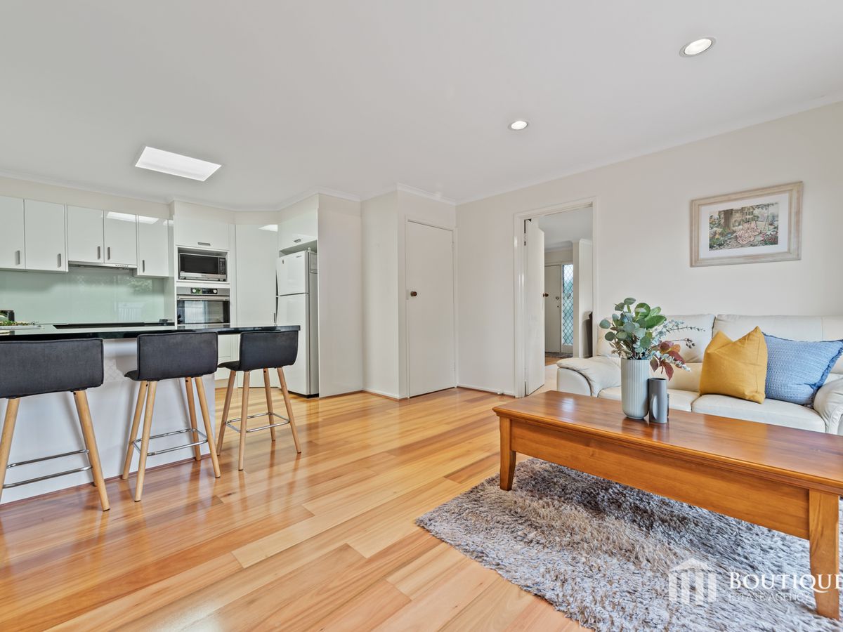 15 Dorset Road, Dandenong North