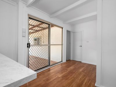 121 Collins Street, Piccadilly