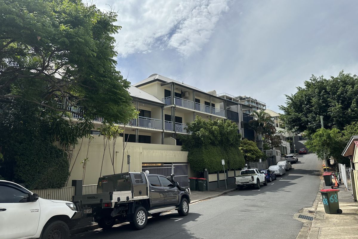 8 / 20 Terrace Street, Spring Hill