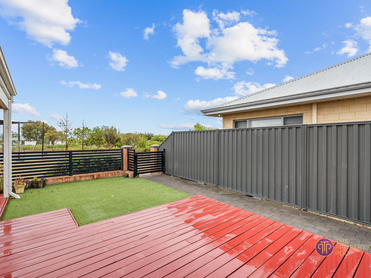 17 Simcoe Way, Caversham