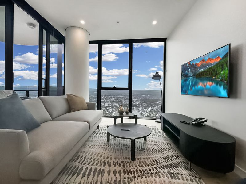 25902 / 16 Casino Drive, Broadbeach
