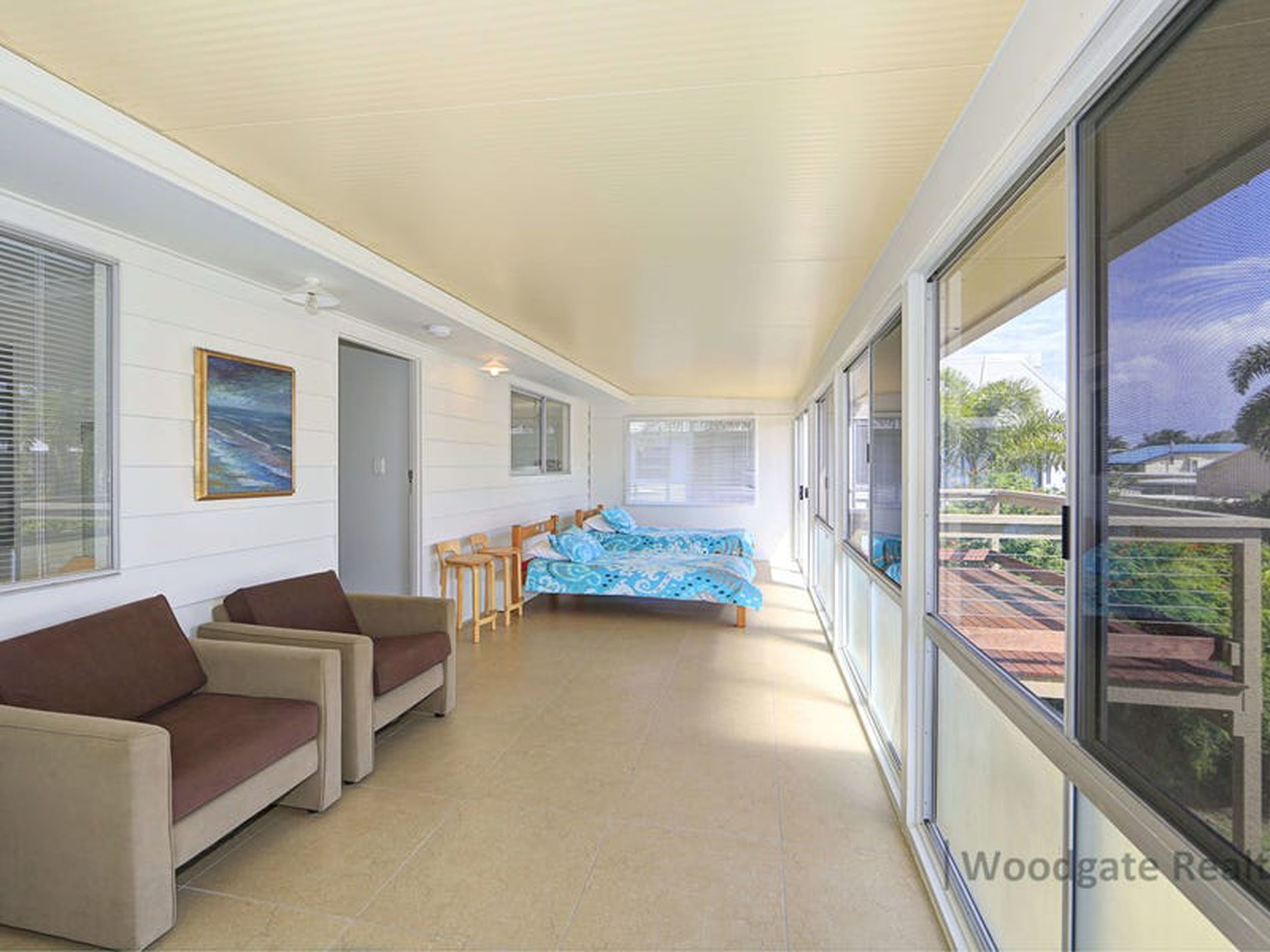 20 Esplanade, Woodgate