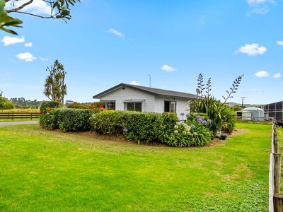 331 South Head Road, South Head, Helensville
