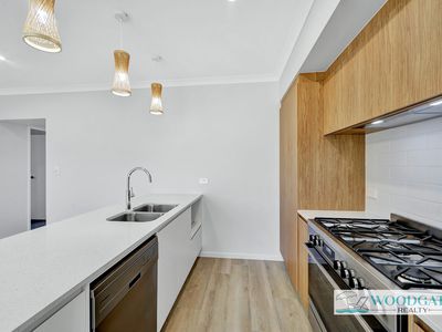 21 Gull Street, Woodgate