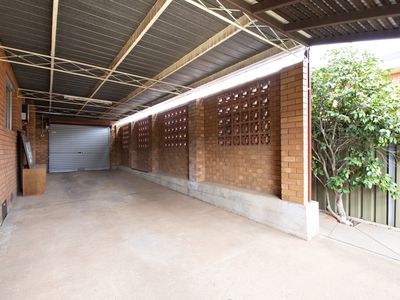 30 Banksia Crescent, Dubbo