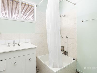 25 Swordfish Avenue, Taranganba