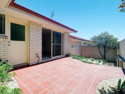 2 / 1 Caryota Place, Forster