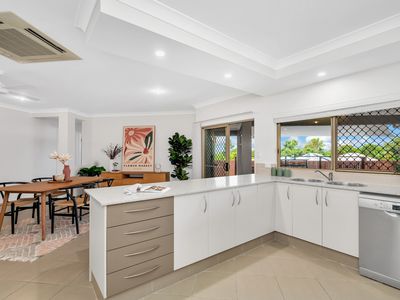 14 Sandover Close, Bentley Park
