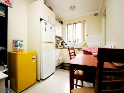 1 / 18 Mccourt Street, Wiley Park