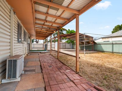 344 Piccadilly Street, West Lamington