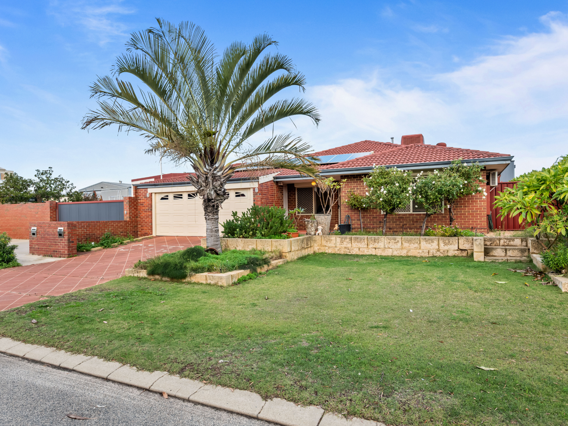 12 Carpenteria Crescent, Kenwick
