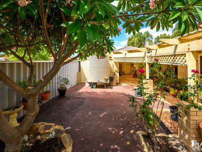 25 Templetonia Promenade, Halls Head