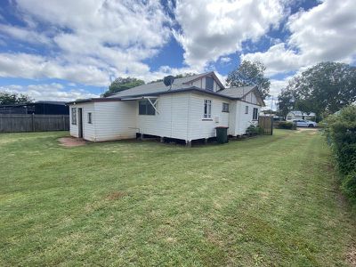 57 Railway Terrace, Kingaroy