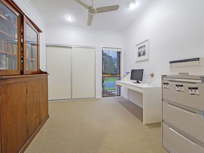 11 Mossvale Drive, Wakerley