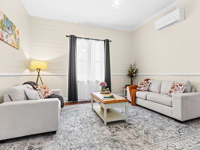 14 Government Road, Weston