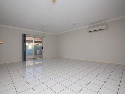 20B Yanderra Crescent, South Hedland