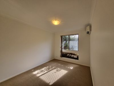 2 / 74 Mary Street, Como