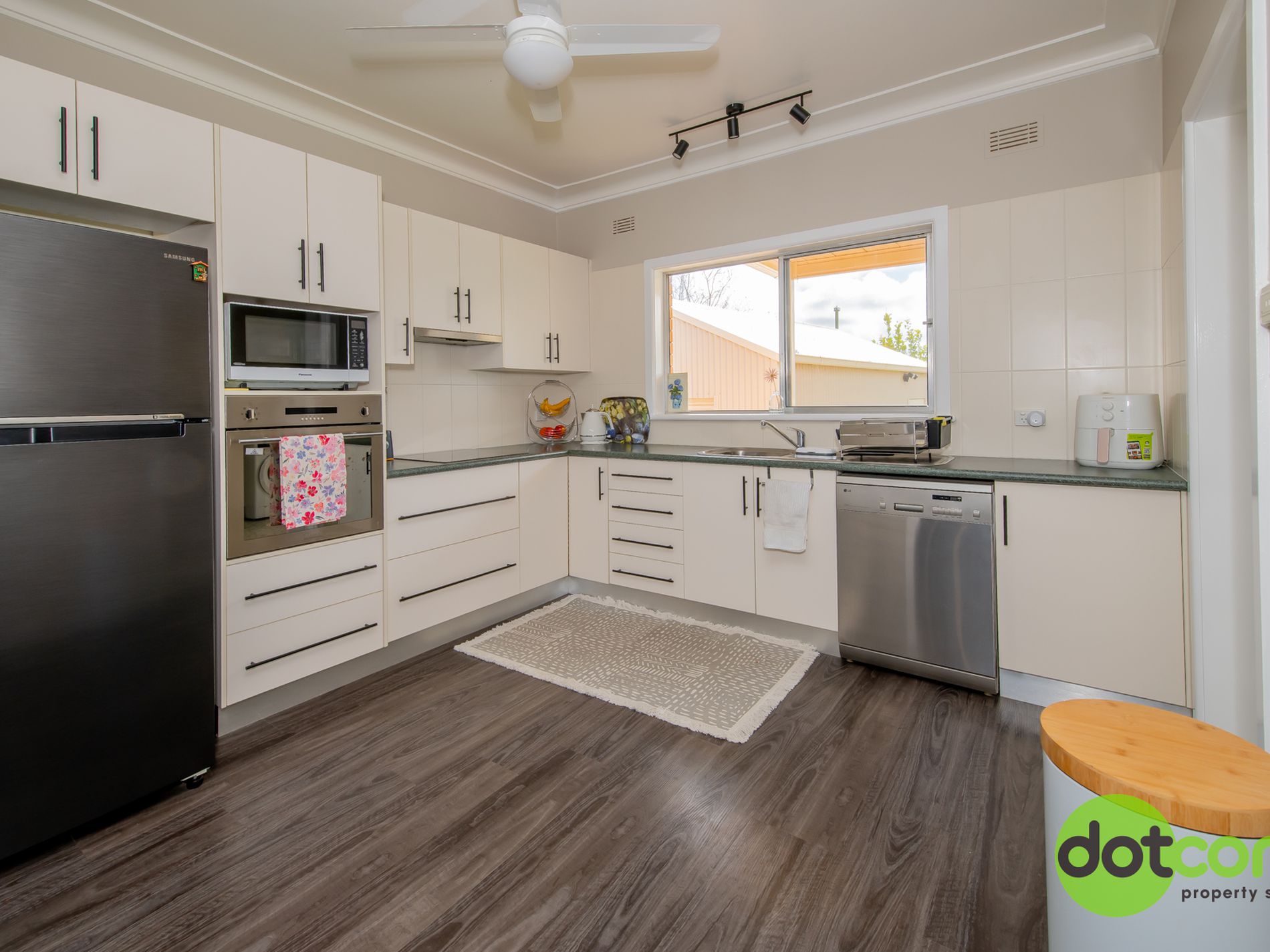 2 Fairview Street, Dubbo