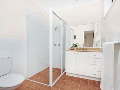 2 Wattlevale Place, Ulladulla