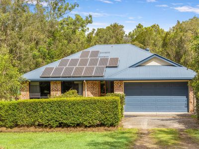 68 Illoura Place, Cooroibah