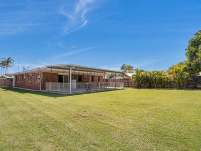 12 Tropical Avenue, Andergrove