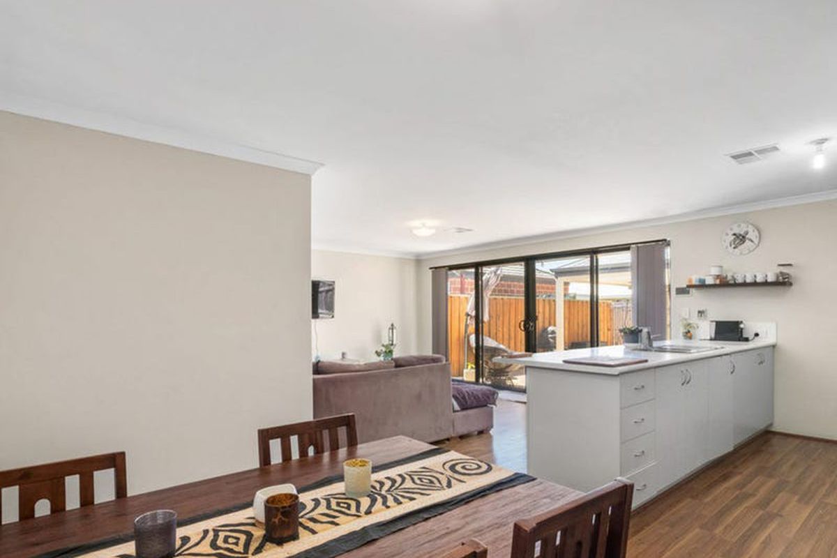 45 Interlaken Loop, Ellenbrook
