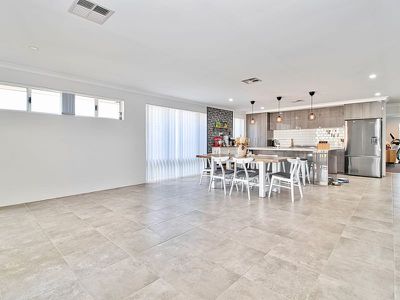 11 Winderie Road , Golden Bay