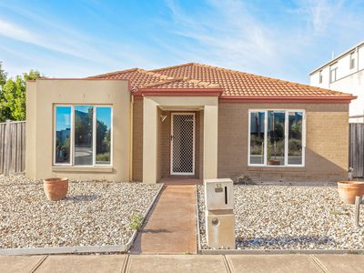 13 Waterways Boulevard, Williams Landing