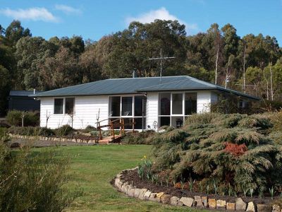 72 Mountain River Road, Grove