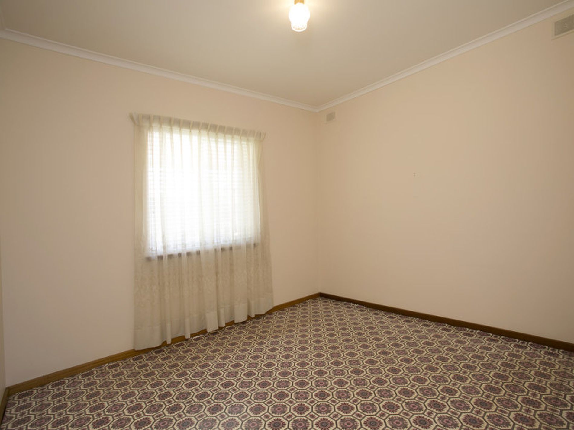 228 Trimmer Parade, Grange