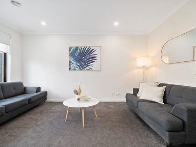 47 Beaconsfield Court, Somerville