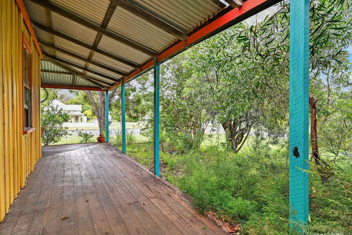 14 East Lansdowne Road, Lansdowne