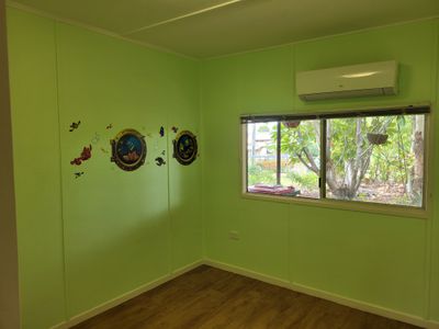 6 SUNRISE ROAD, Sapphire Central