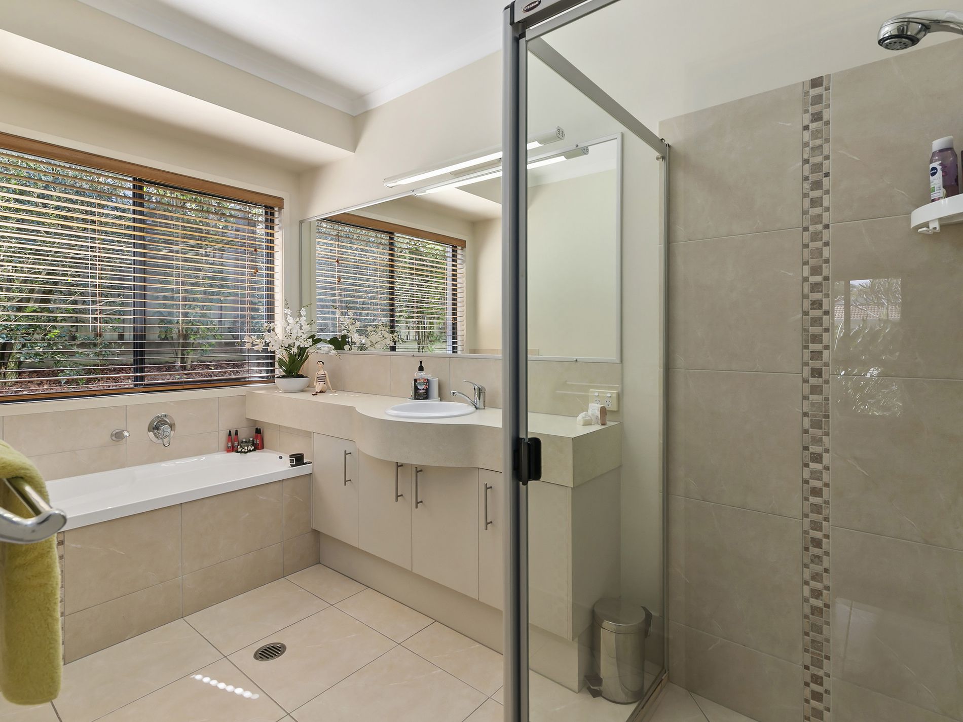 10 Maddens Crescent, Peregian Springs