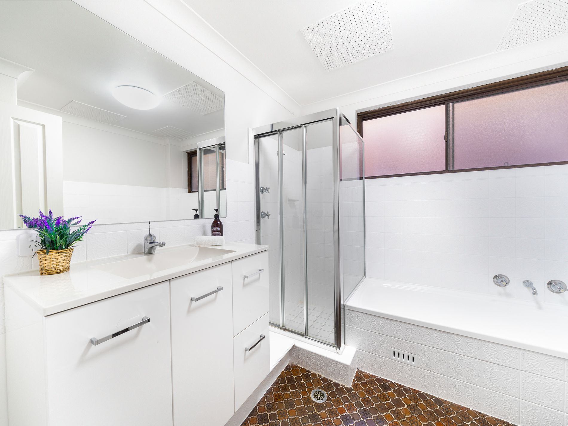 1 / 30 High Street, Carlton
