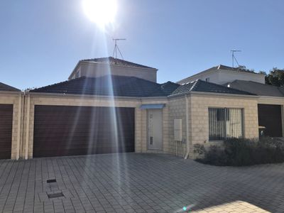 4/3 Duggan Court, Balga