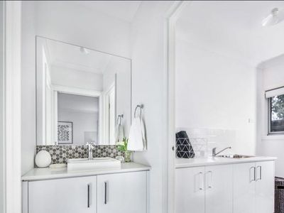 2 / 42 Glenfine Avenue, Hamlyn Heights