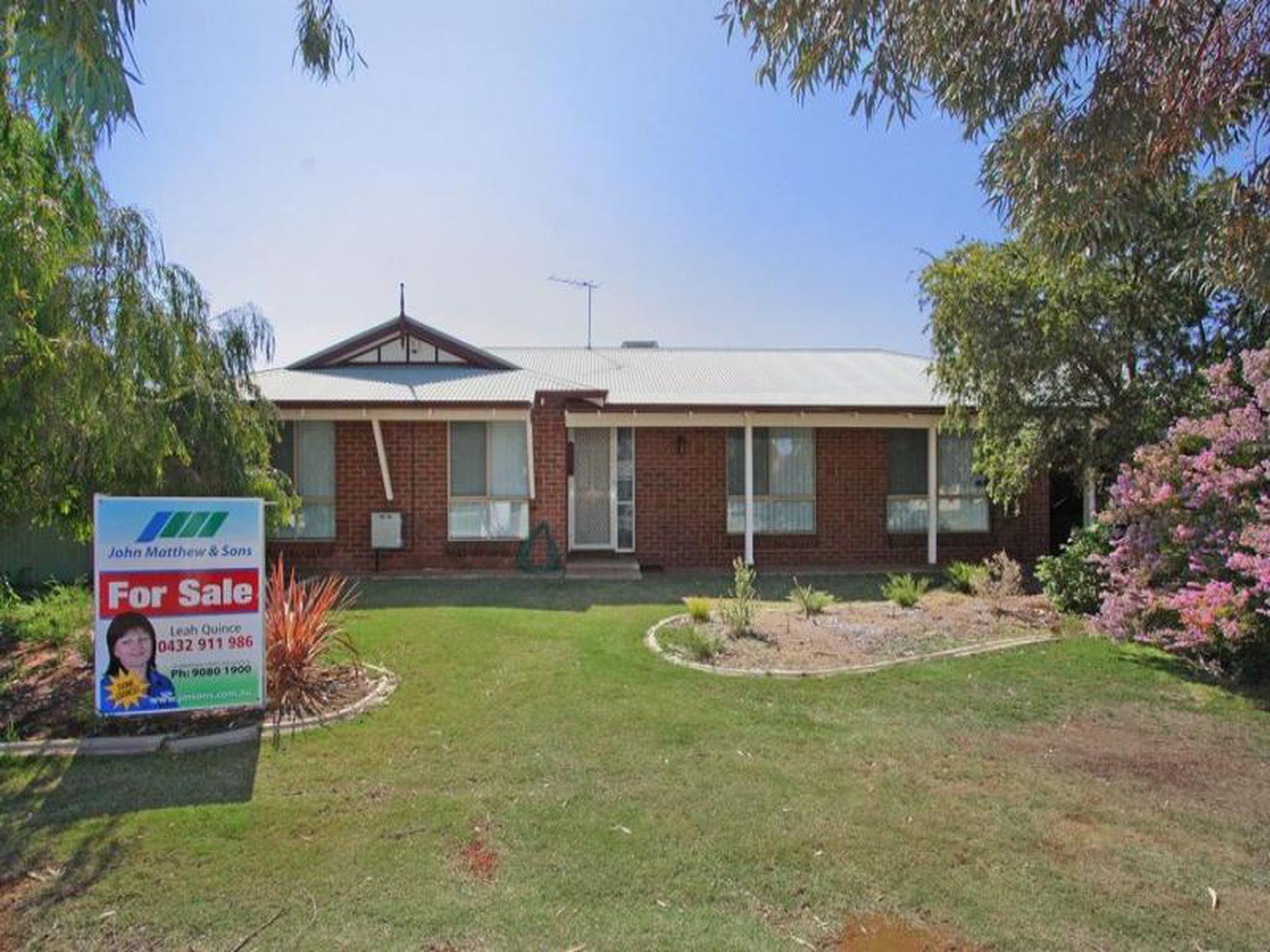 8A Wyllie Way, Hannans