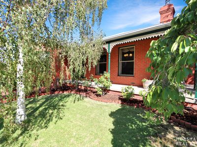 12 Farrar Avenue, Horsham
