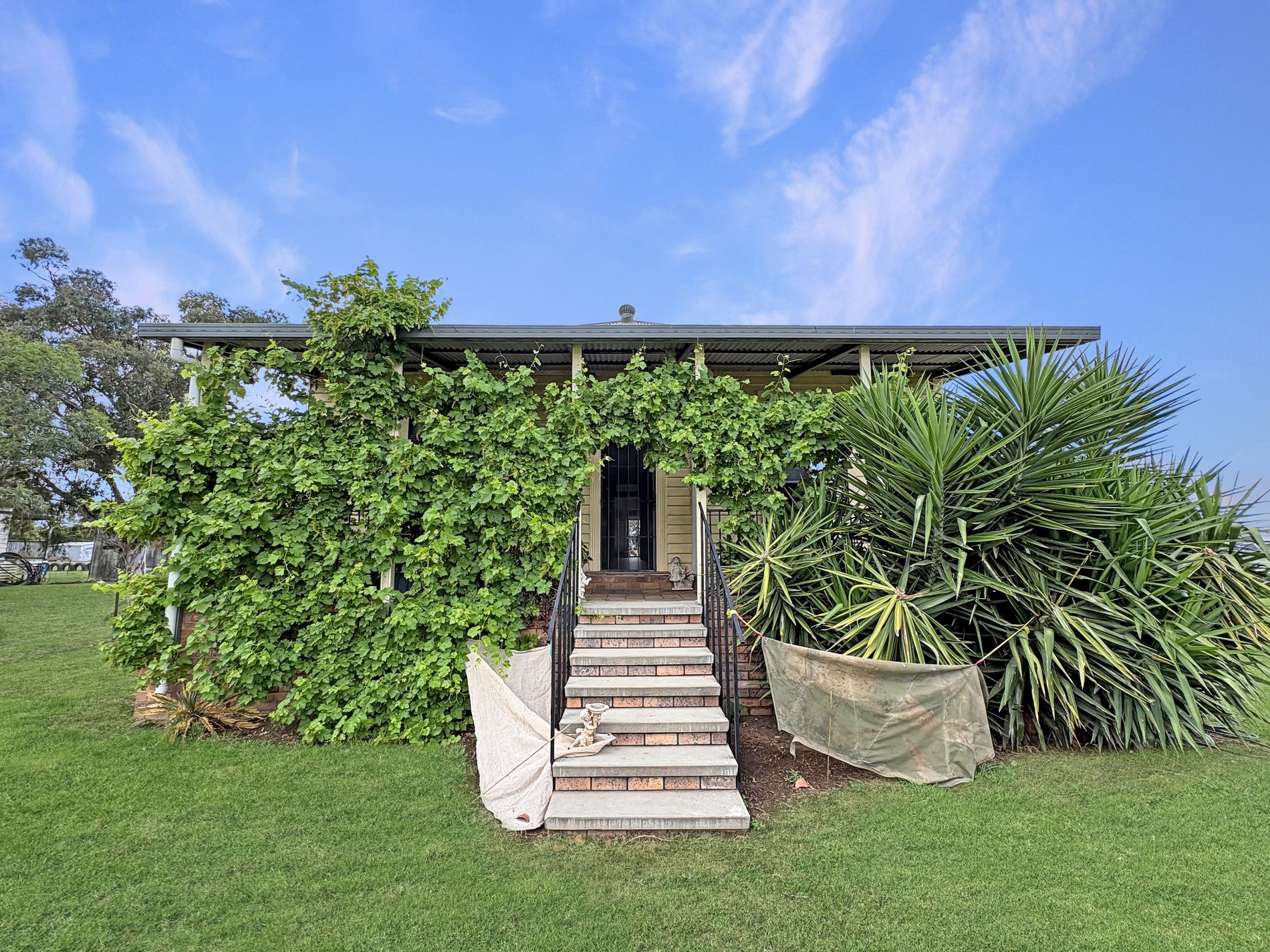 2-4 Breeza Street, Carroll