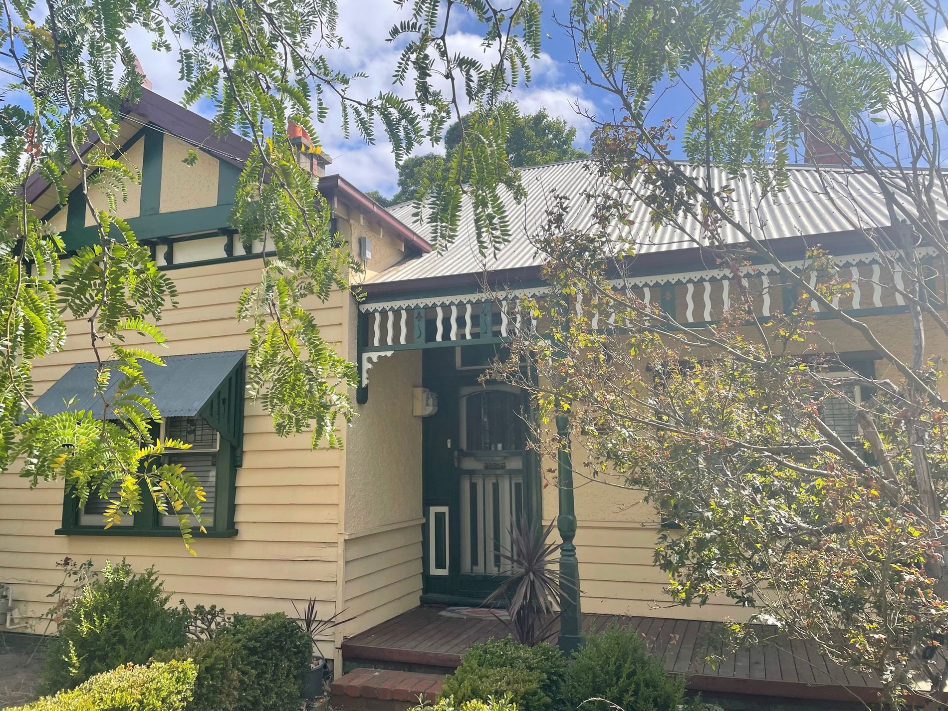 14 Beena Avenue, Carnegie