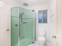 1 Nowingi Close, Eight Mile Plains