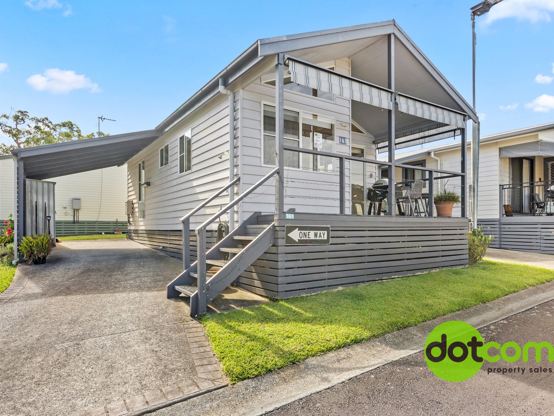 161 / 186 Sunrise Avenue, Halekulani