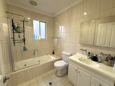2 Wattle Road, Hanwood
