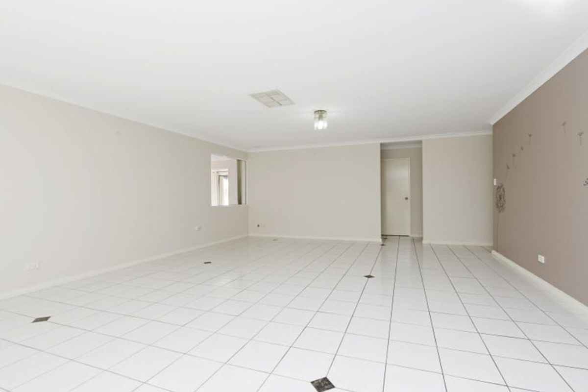 7 Jamaica Crossing, Langford