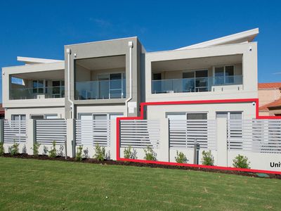 1/90* Albert Street, Osborne Park