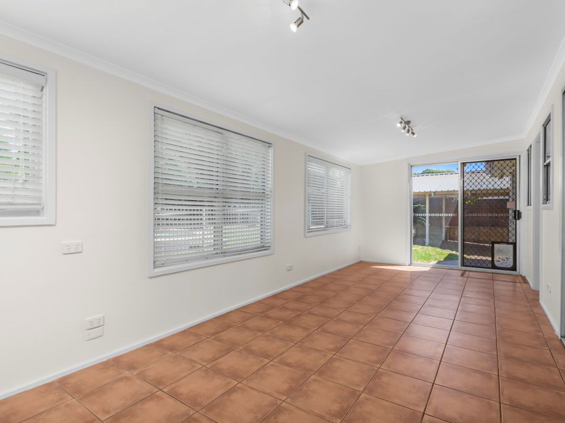 50 Boundary Road, Maryland